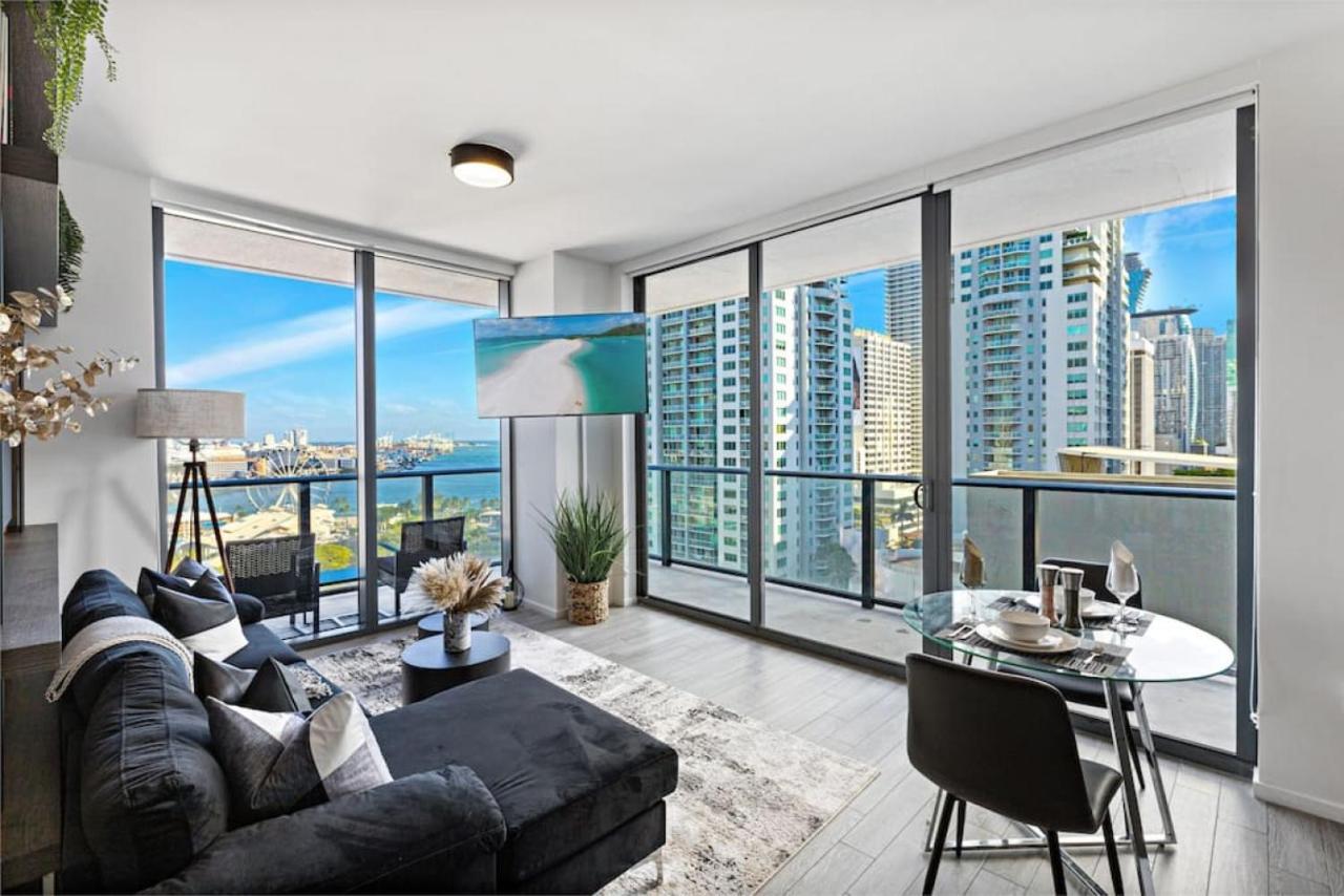 Corner Condo W/ Unrivaled Views Miami Buitenkant foto