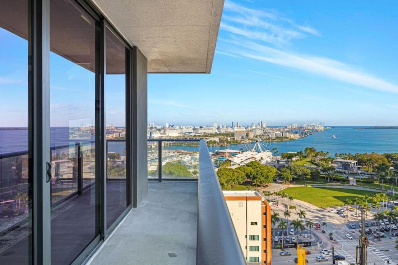 Corner Condo W/ Unrivaled Views Miami Buitenkant foto